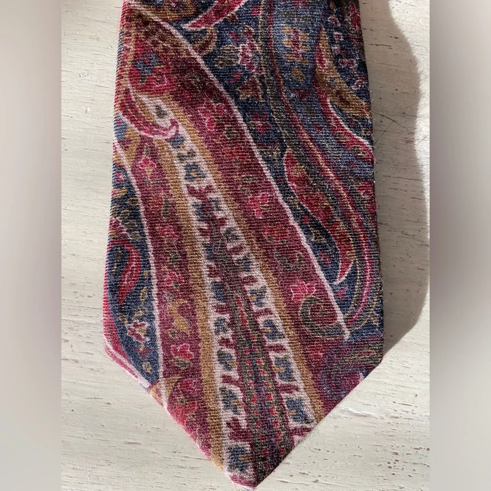 Polo Ralph Lauren Vintage Wide Paisley Print Cashmere Tie in Earth Tones (Multi)